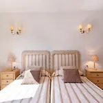 Large Townhouse Marbella Golden Mile