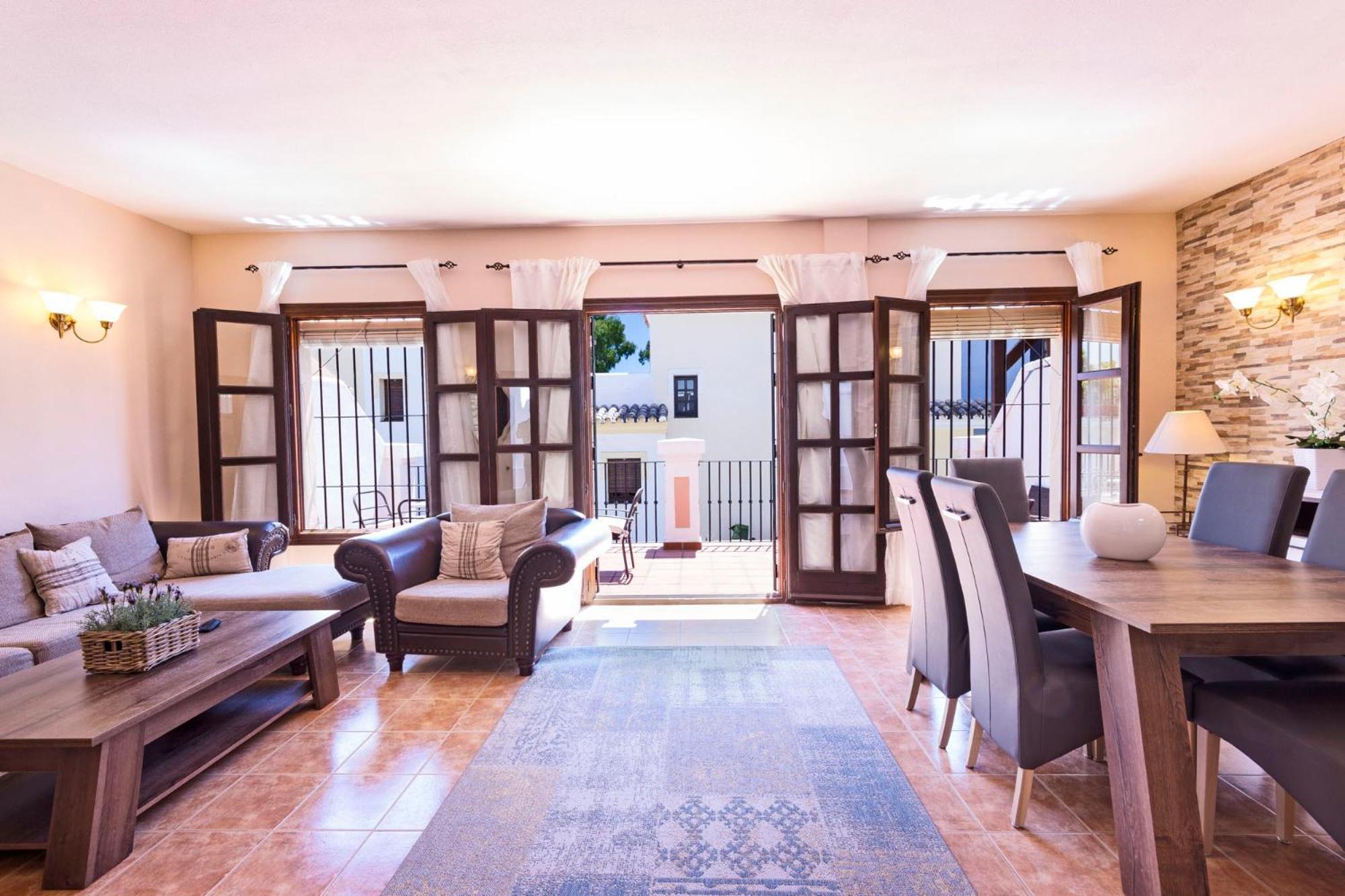 Large Townhouse Golden Mile Сasa de vacaciones Marbella