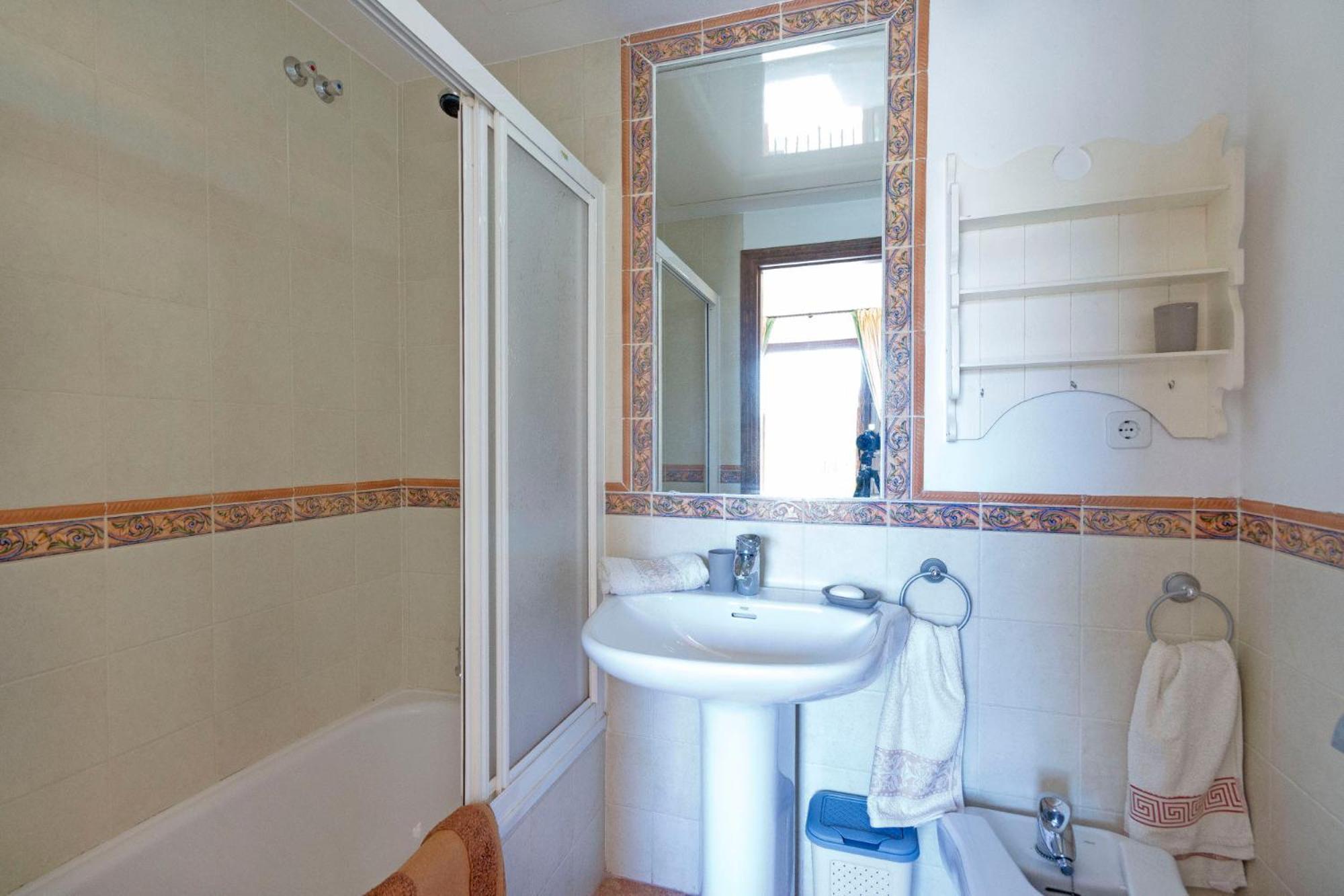 Сasa de vacaciones Large Townhouse Golden Mile