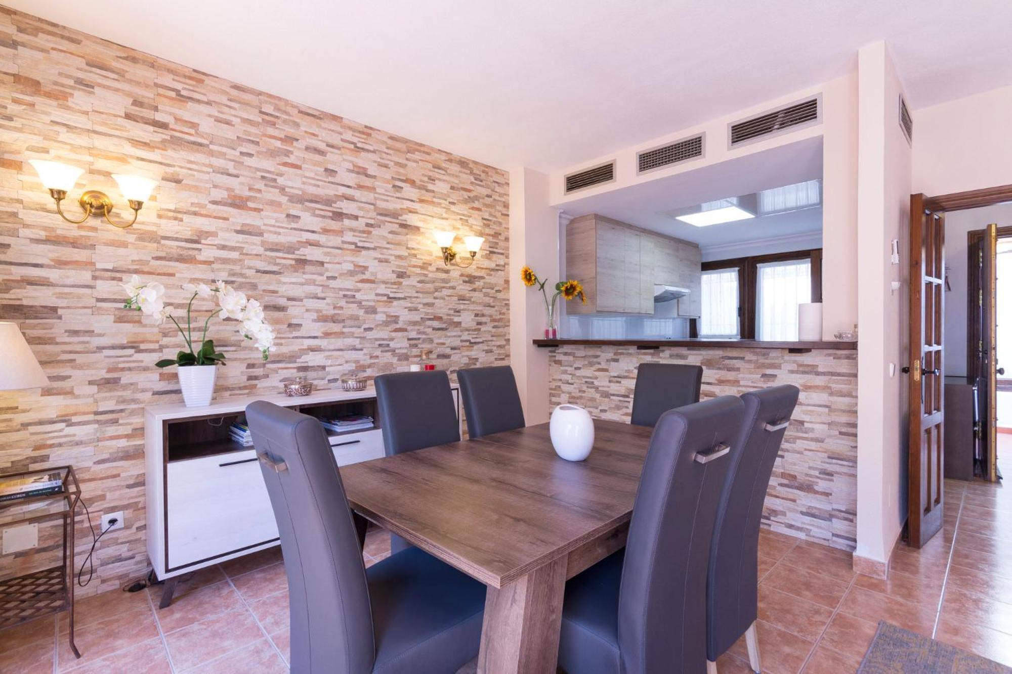 Large Townhouse Golden Mile Hébergement de vacances *