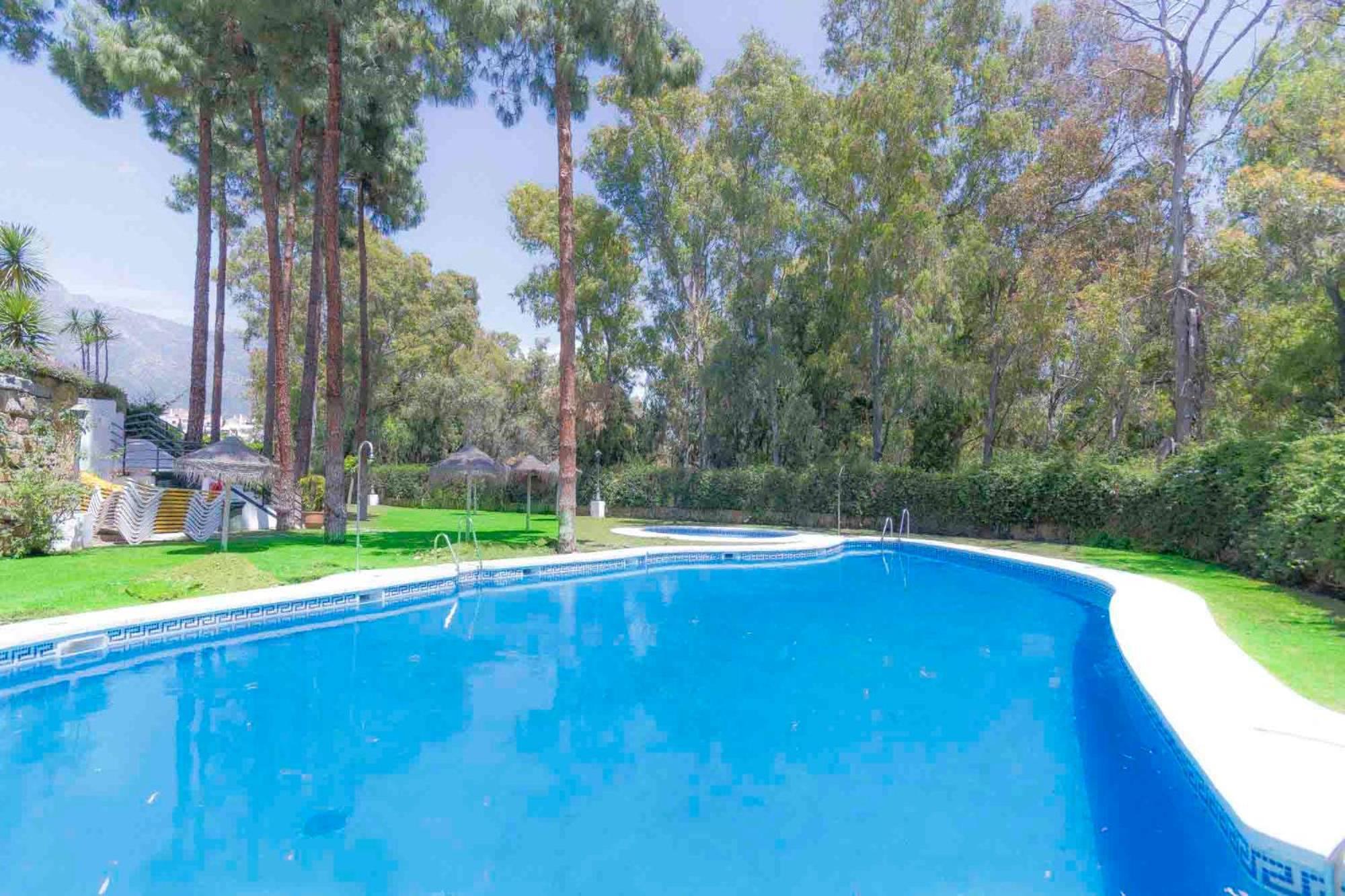 Сasa de vacaciones Large Townhouse Golden Mile
